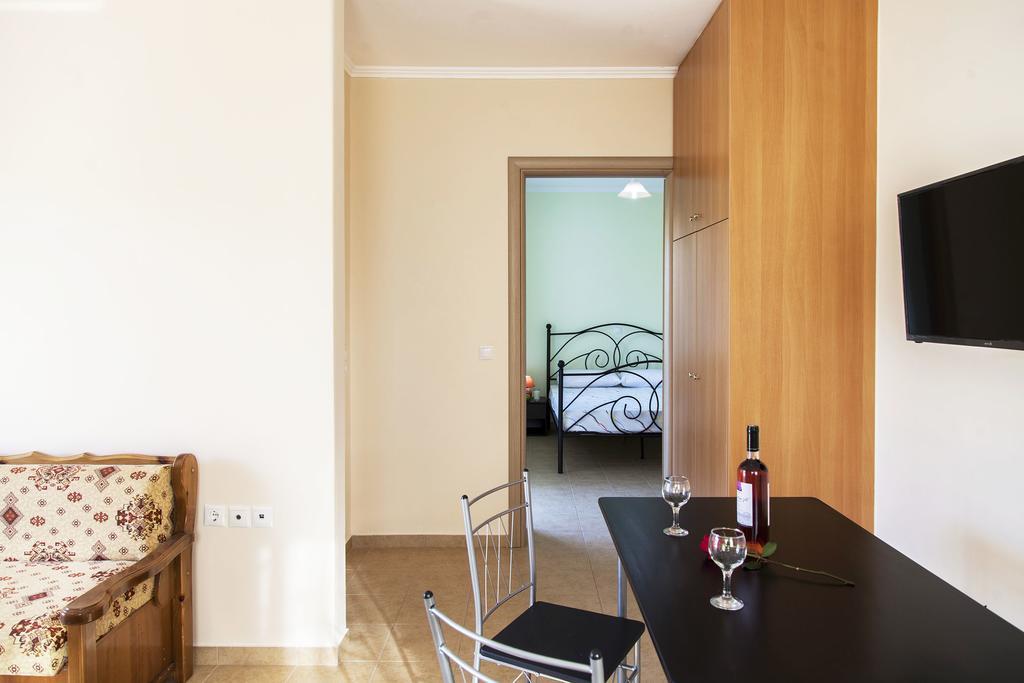 Apolpaina L Apartments Ngoại thất bức ảnh